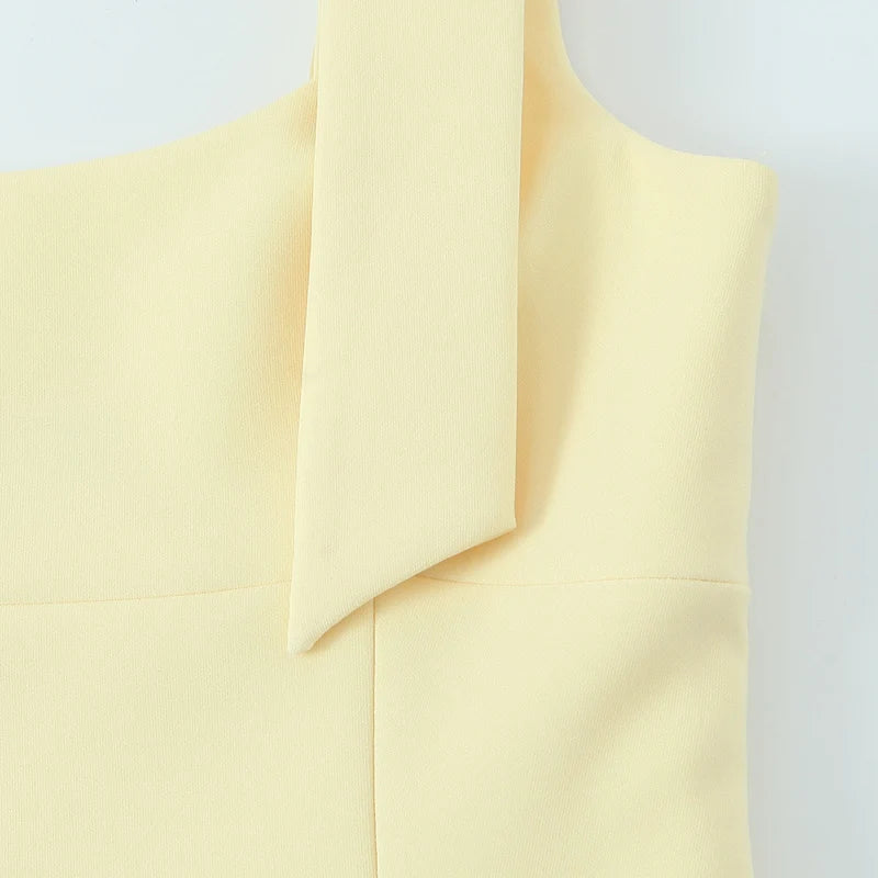 Summer Bow Mood – Top Carré Chic