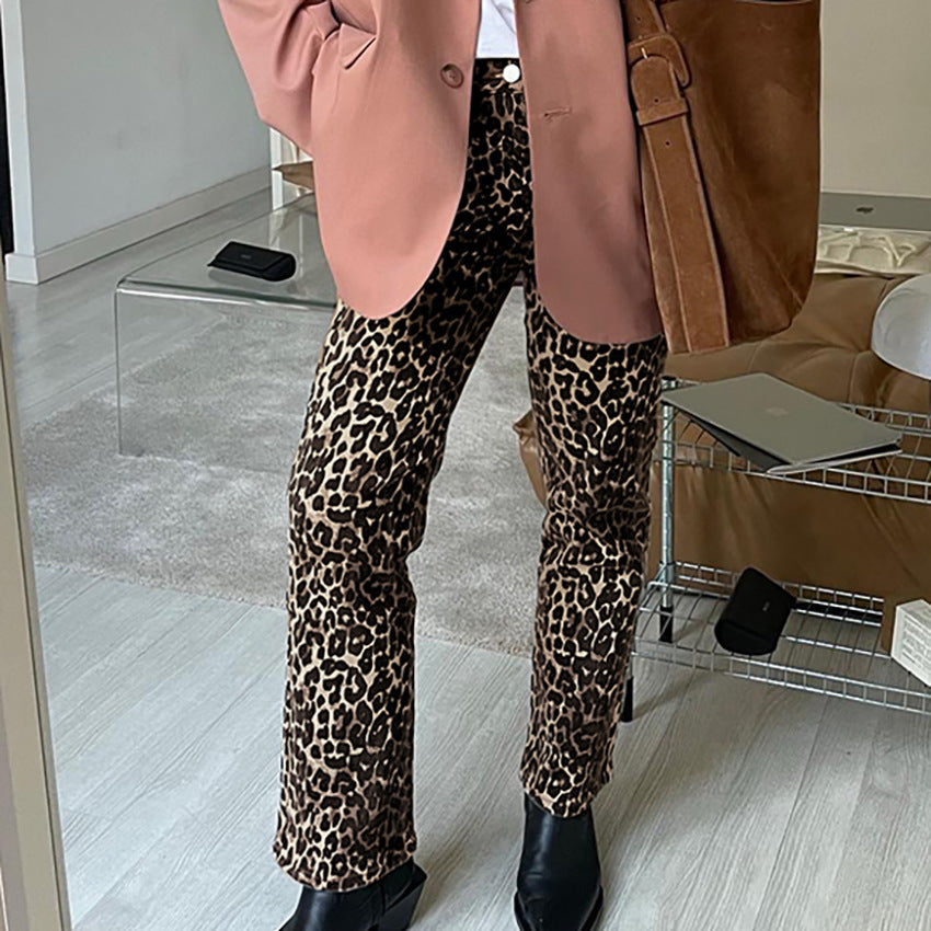 Pantalon taille haute à imprimé léopard pour femme